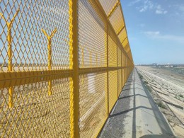 烏魯木齊機場改擴建工程機場工程飛行區(qū)圍界、圍場路等附屬工程項目